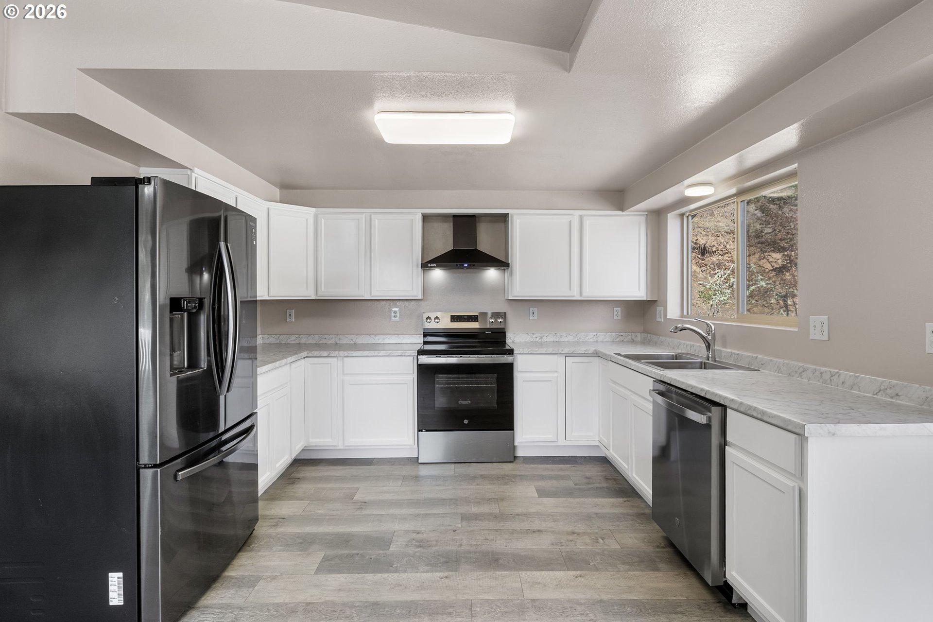 1604 Spring Brook Road Myrtle Creek, OR 97457 - Photo 12 of 48 Gallery Image 12