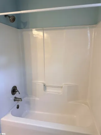 $2,195 | 9 Foxtrail Court, Simpsonville, SC 29680