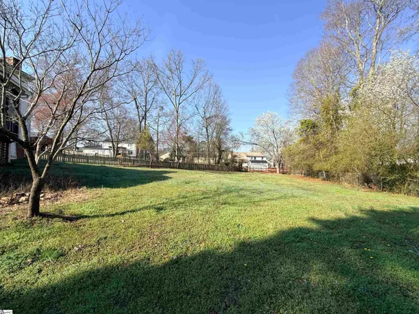 $2,195 | 9 Foxtrail Court, Simpsonville, SC 29680