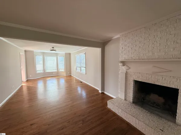 $2,195 | 9 Foxtrail Court, Simpsonville, SC 29680