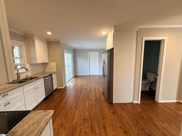 $2,195 | 9 Foxtrail Court, Simpsonville, SC 29680