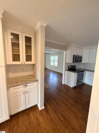 $2,195 | 9 Foxtrail Court, Simpsonville, SC 29680