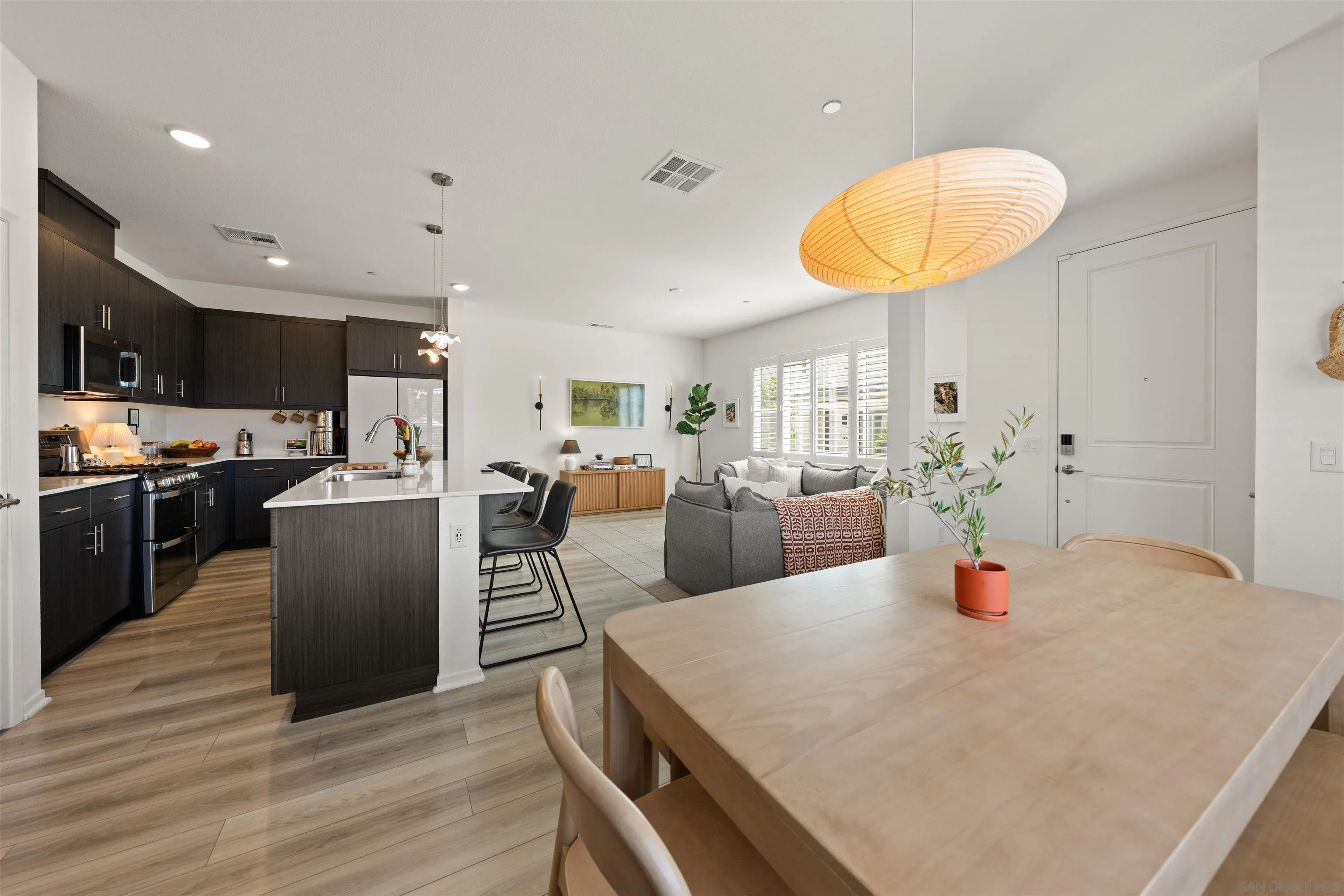 303 Citrine Trail Fallbrook, CA 92028 - Photo 15 of 47