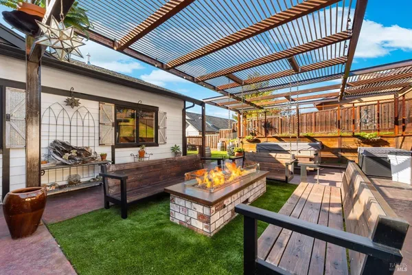 $1,799,000 | 2135 East 2nd Street, Benicia, CA 94510