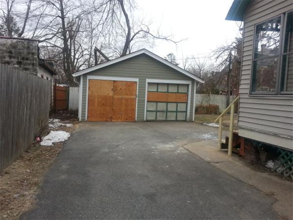 18 Wellesley Street Springfield, MA 01109 - Photo 3 of 13 Gallery Image 3