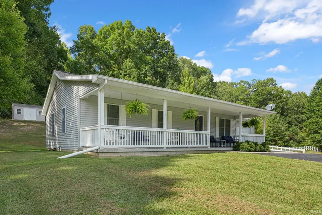 $260,000 | 1351 Copperhead Valley Road, Orleans, IN 47452