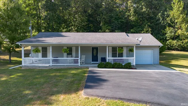 $260,000 | 1351 Copperhead Valley Road, Orleans, IN 47452