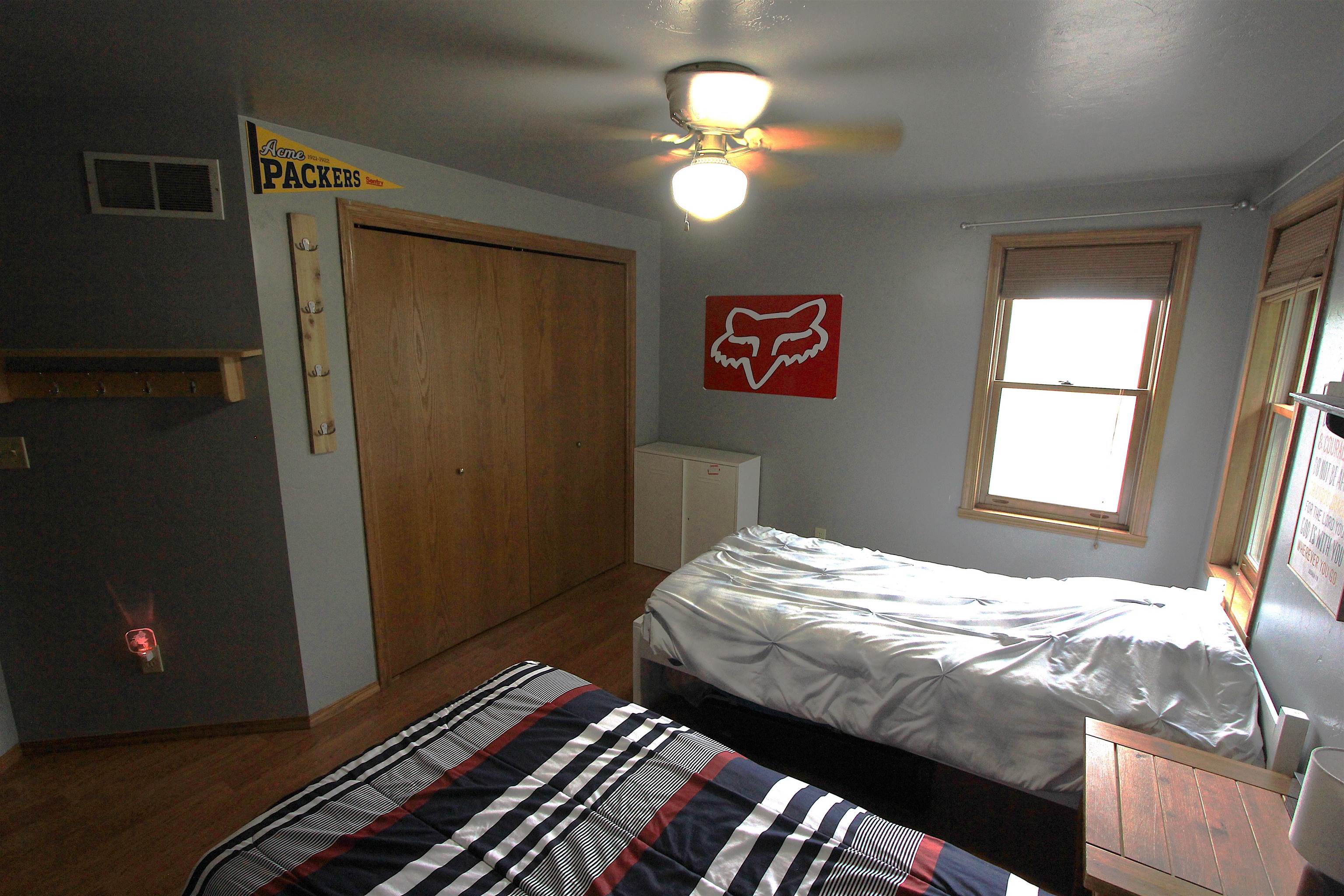 2933 Sunray Lane Green Bay, WI 54313 - Photo 14 of 25