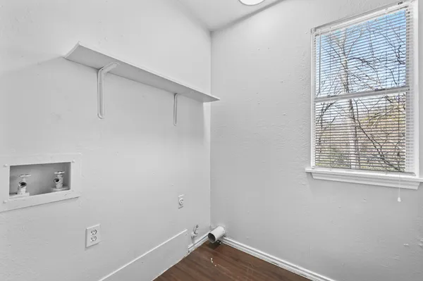 $1,495 | 5303 Spring Meadow Road, Unit B, Austin, TX 78744