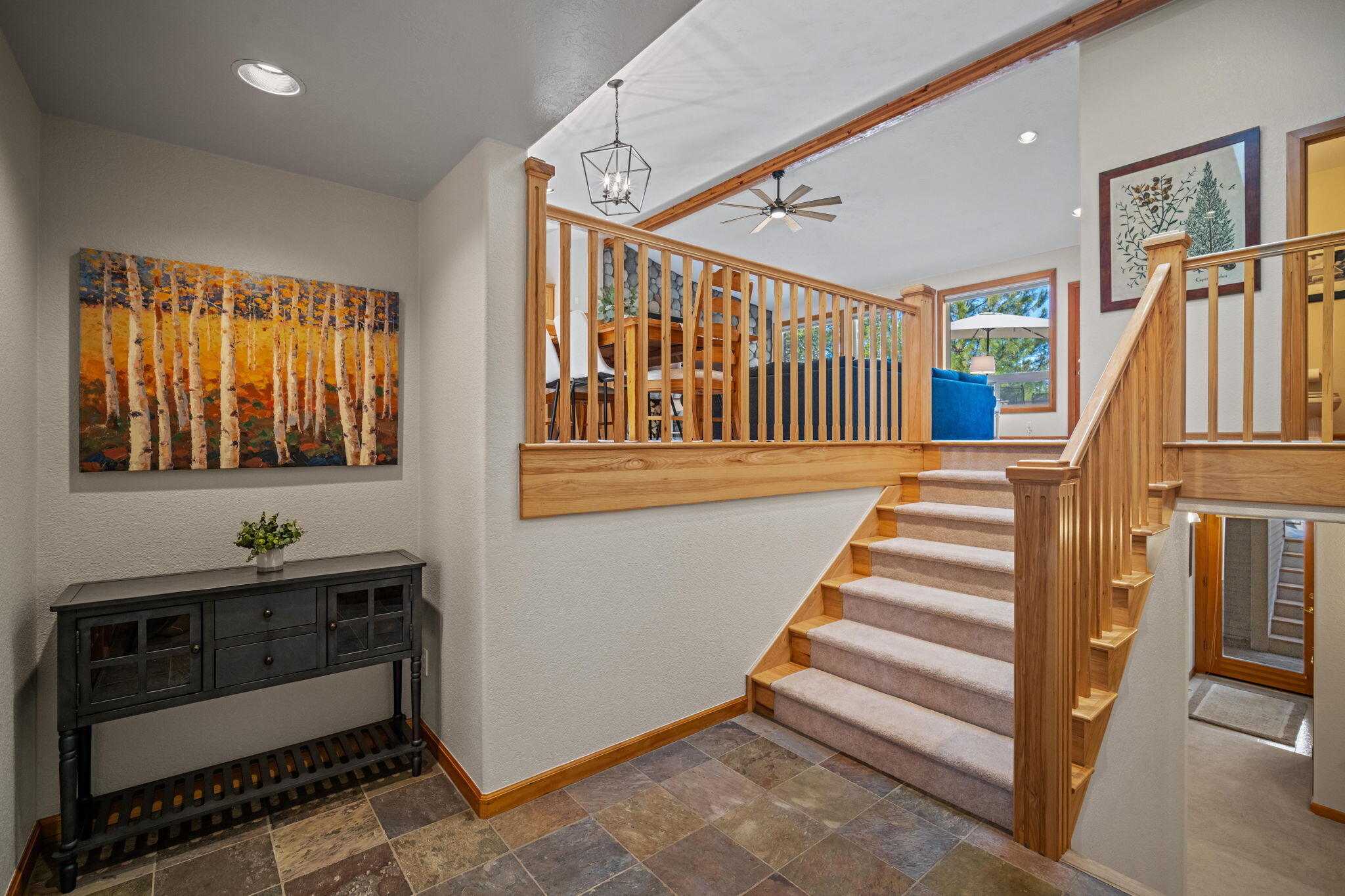 17948 Shadow Lane, Unit 7 Sunriver, OR 97707 - Photo 10 of 92 a view of entryway and hall with wooden floor