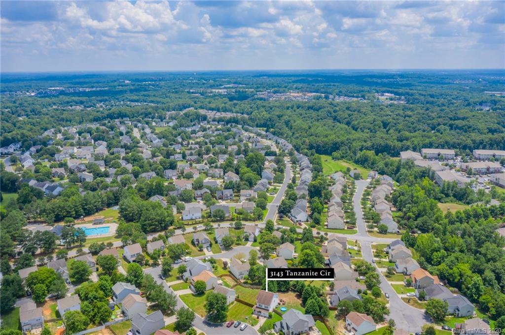 3143 Tanzanite Circle Fort Mill, SC 29708 - Photo 32 of 33 a view of a city