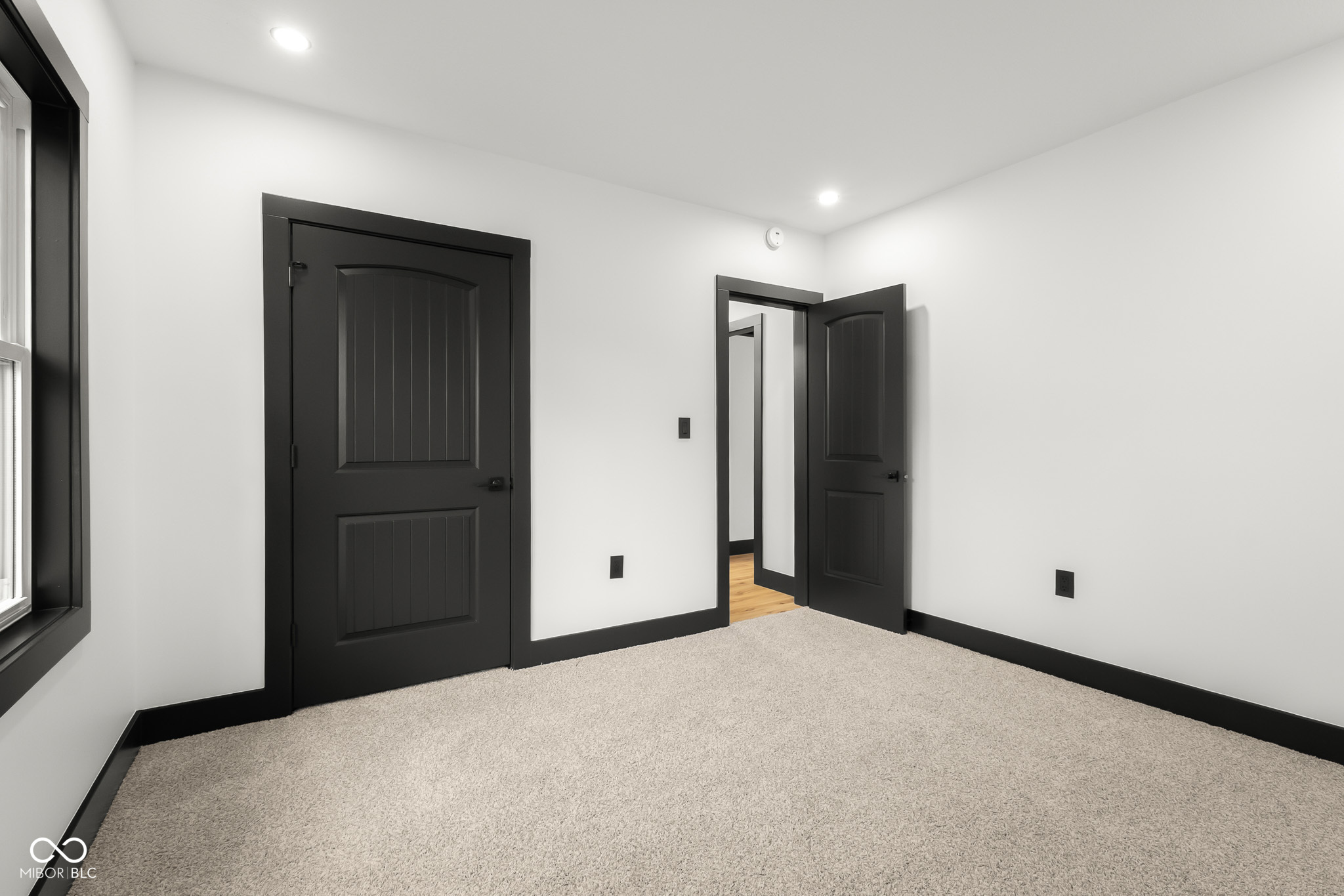 1647 Washington Street Columbus, IN 47201 - Photo 45 of 79
