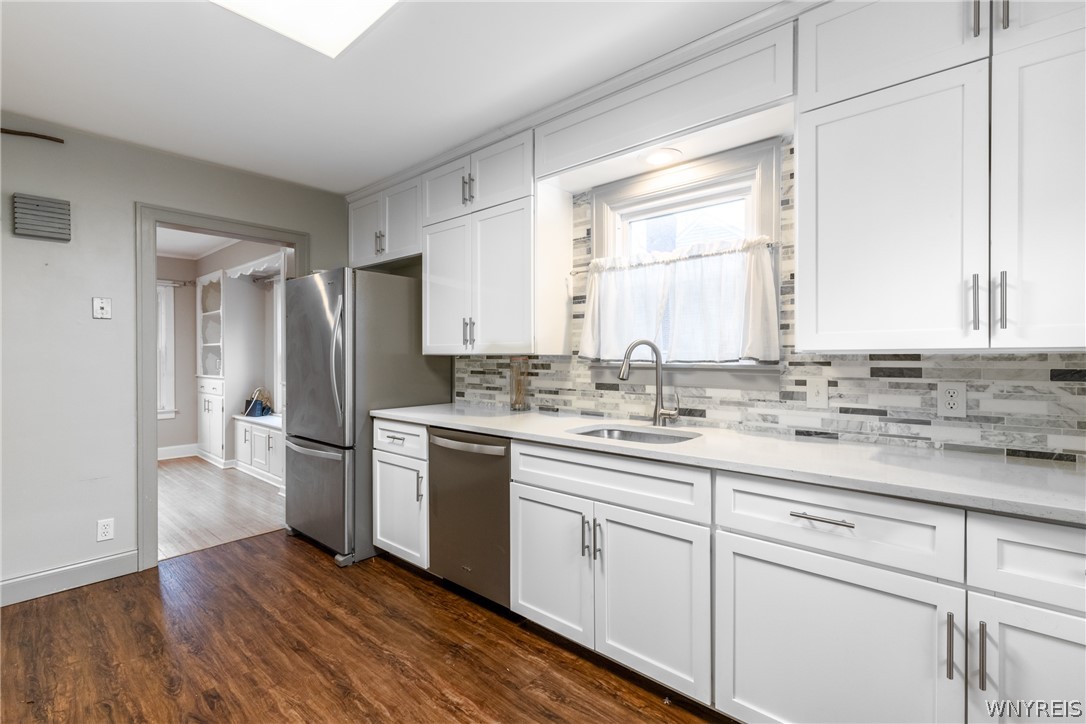 130 Allendale Road West Seneca, NY 14224 - Photo 3 of 27 Kitchen