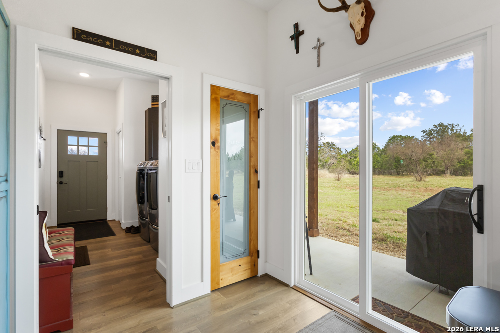 175 Pine Tree Road Medina, TX 78055 - Photo 20 of 34 a view of a interior of the house