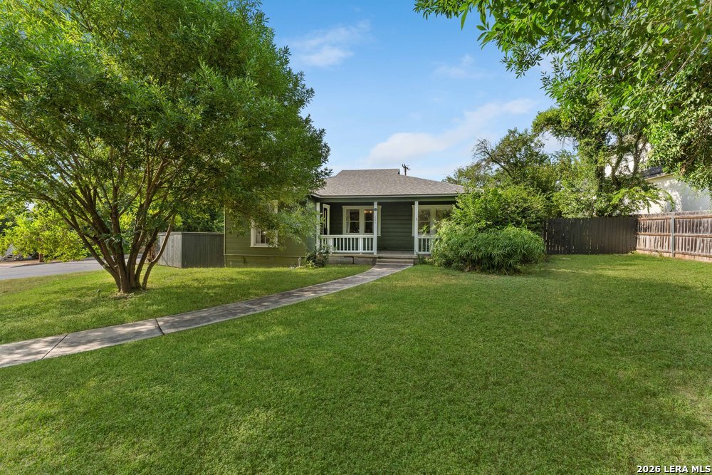 101 Charles Road Terrell Hills, TX 78209 - Photo 2 of 49 Gallery Image 2