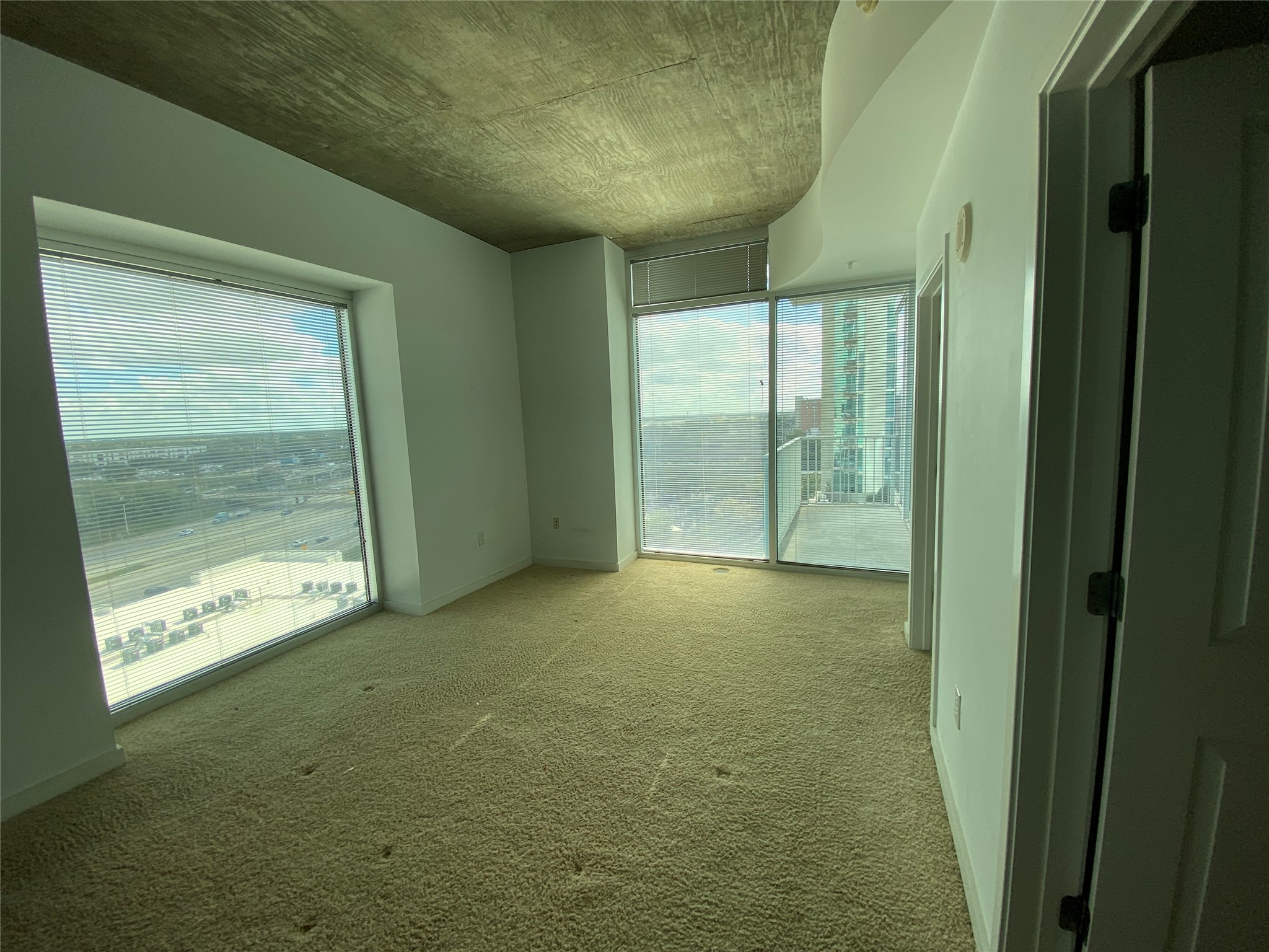 5925 Almeda Road, Unit 11002 Houston, TX 77004 - Photo 15 of 32