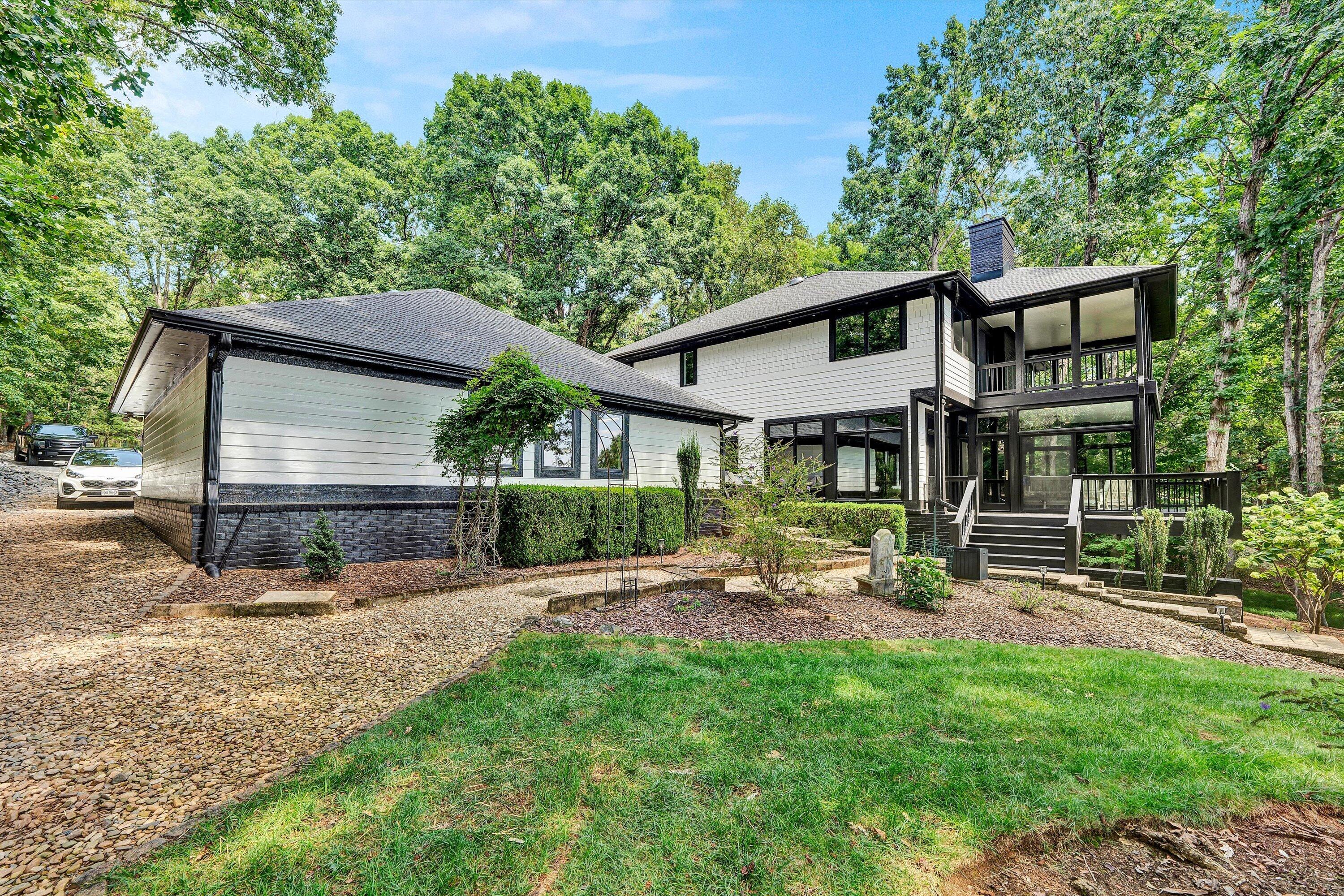 190 Tranquility Road Moneta, VA 24121 - Photo 53 of 95 52-DSC00450