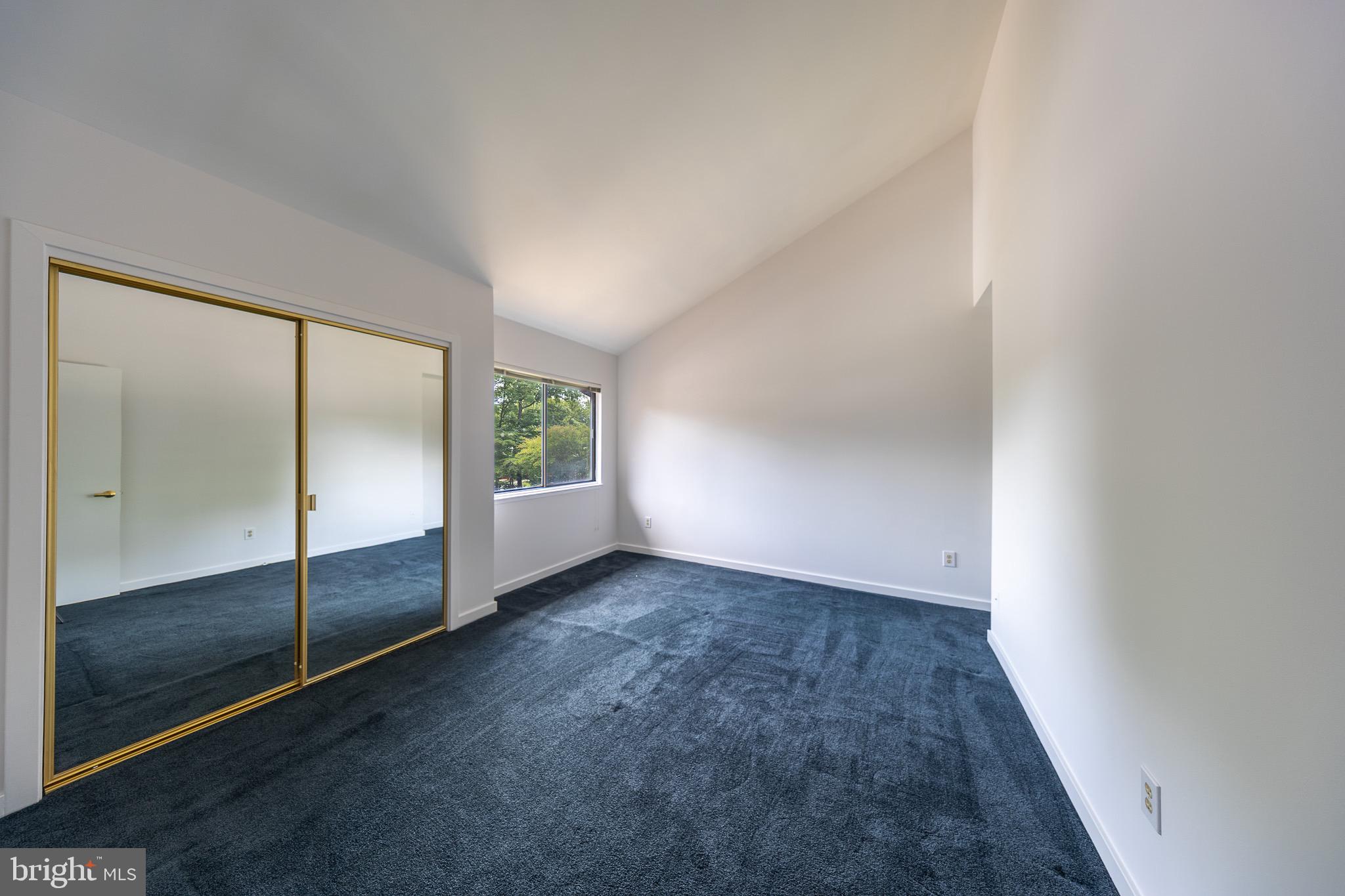 2201 Cedar Cove Court Reston, VA 20191 - Photo 10 of 25 Second spacious bedroom.