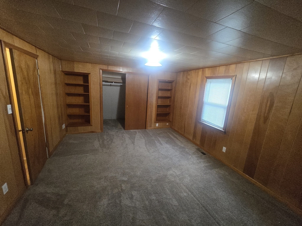 28 Chestnut Hill Road Oxford, MA 01537 - Photo 19 of 27