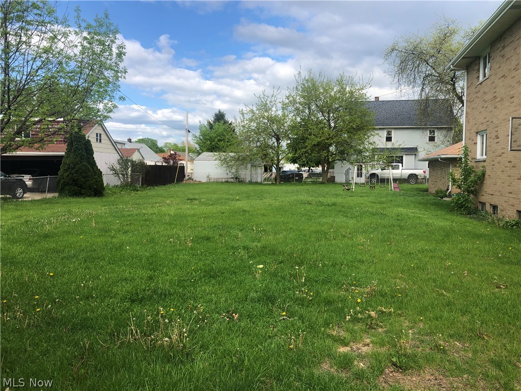 4745 Ridge Road Brooklyn, OH 44144 - Photo 23 of 25