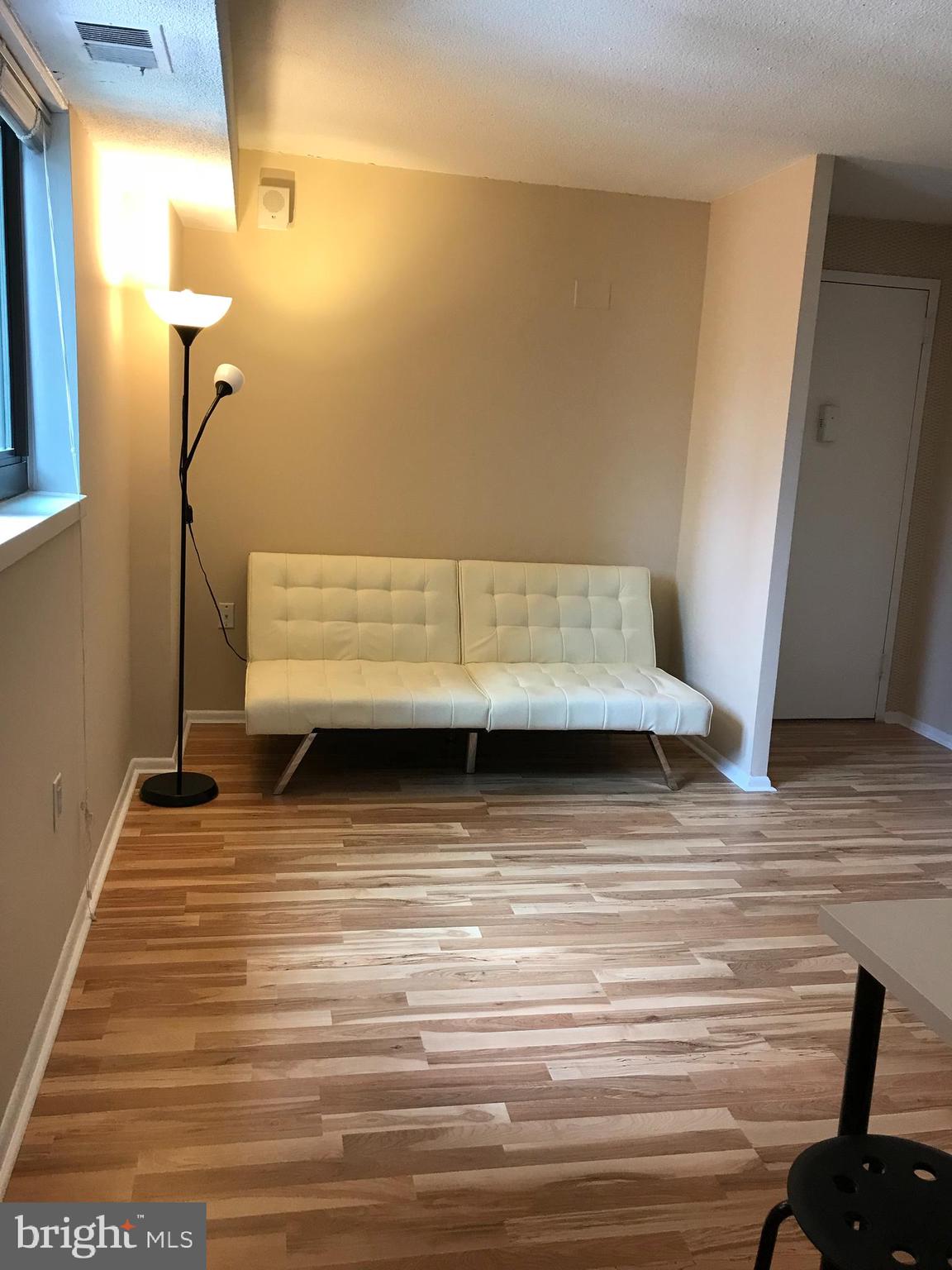 1420 Locust Street, Unit 23H Philadelphia, PA 19102 - Photo 4 of 19