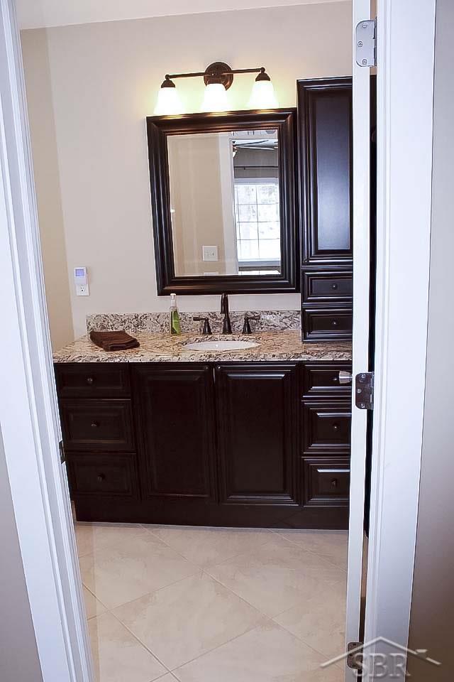 8770 Frost Road Saginaw, MI 48609 - Photo 14 of 16 31240037-13.JPG