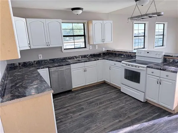 $1,600 | 4320 Jean Lafitte Boulevard, Lafitte, LA 70067