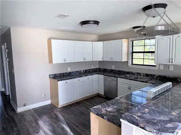 $1,600 | 4320 Jean Lafitte Boulevard, Lafitte, LA 70067