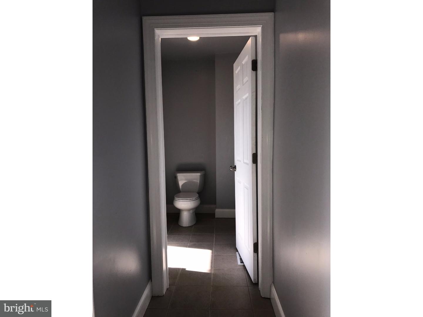 898 Queen Street Pottstown, PA 19464 - Photo 16 of 25