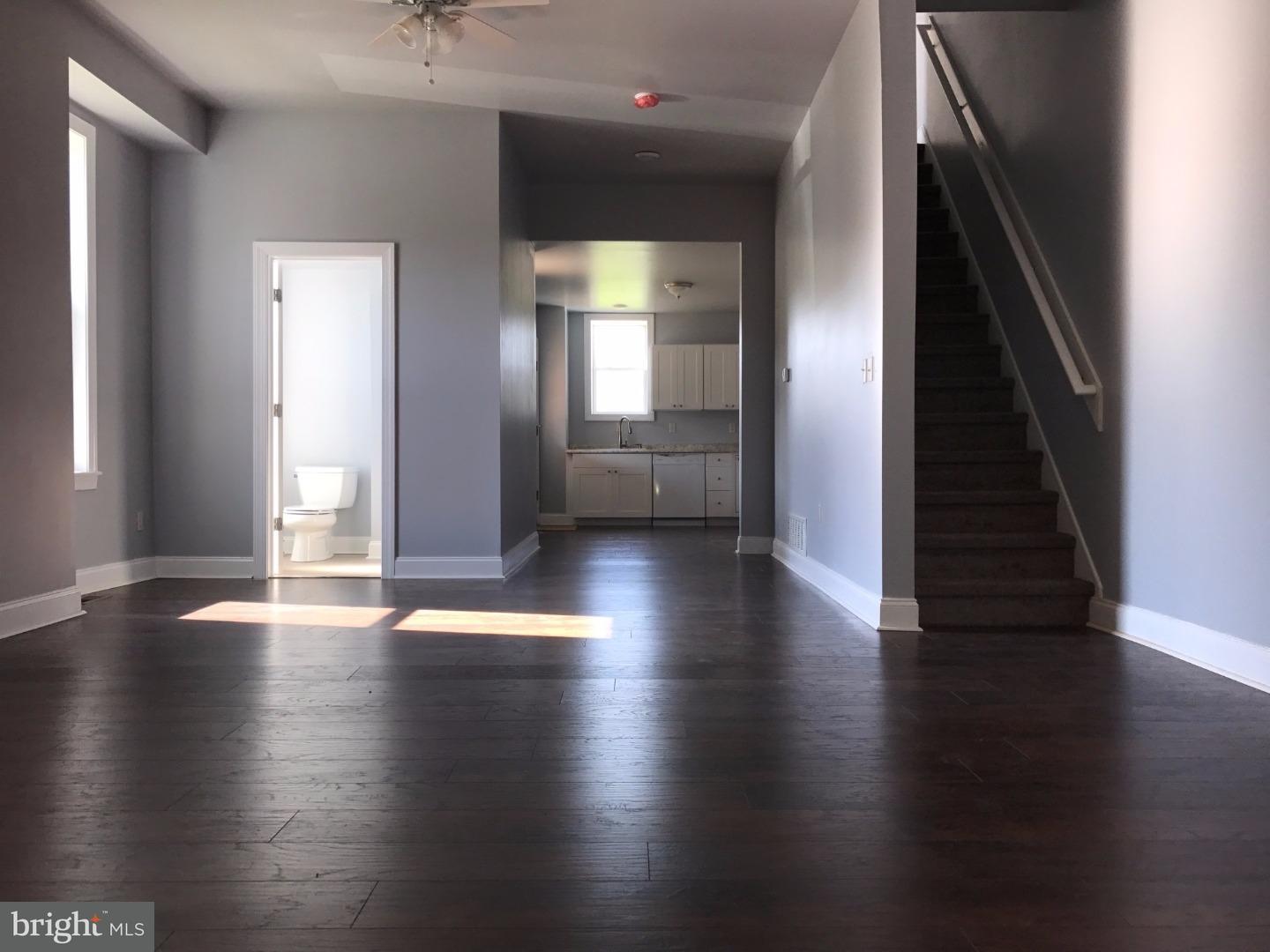 898 Queen Street Pottstown, PA 19464 - Photo 7 of 25