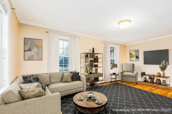 $2,200 | 709 Central Avenue, Unit 4, Dover, NH 03820