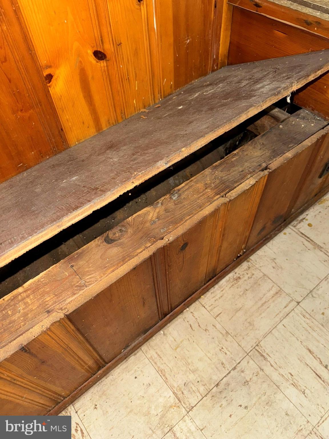 2246 South Bucknell Street Philadelphia, PA 19145 - Photo 20 of 25 a view of wooden floor