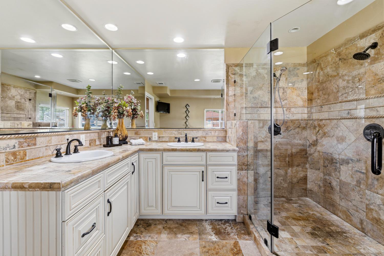 8723 Phoenix Avenue Fair Oaks, CA 95628 - Photo 29 of 63