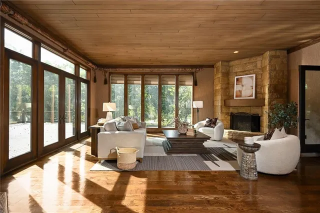 $2,650,000 | 25911 East 99th Street, Lee's Summit, MO 64086