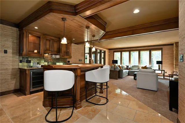 $2,650,000 | 25911 East 99th Street, Lee's Summit, MO 64086