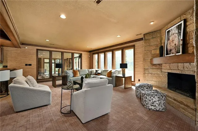 $2,650,000 | 25911 East 99th Street, Lee's Summit, MO 64086