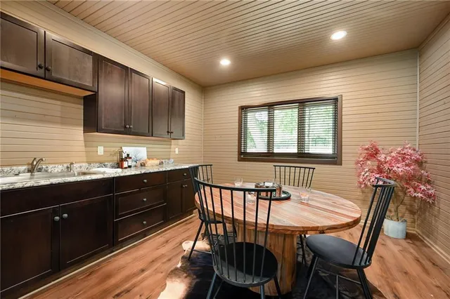 $2,650,000 | 25911 East 99th Street, Lee's Summit, MO 64086