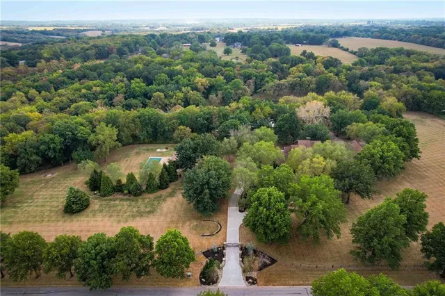 $2,650,000 | 25911 East 99th Street, Lee's Summit, MO 64086