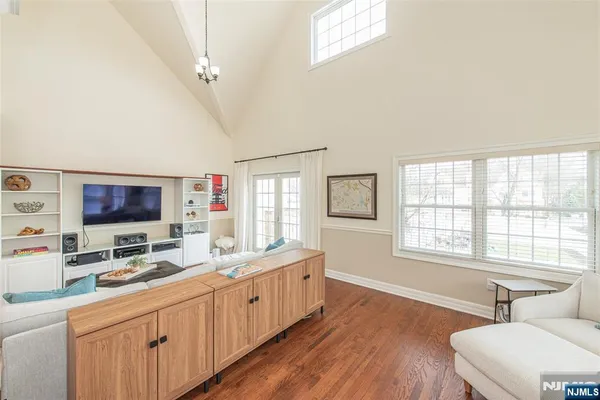 $769,000 | 21 Riverbend Court, New Providence, NJ 07974