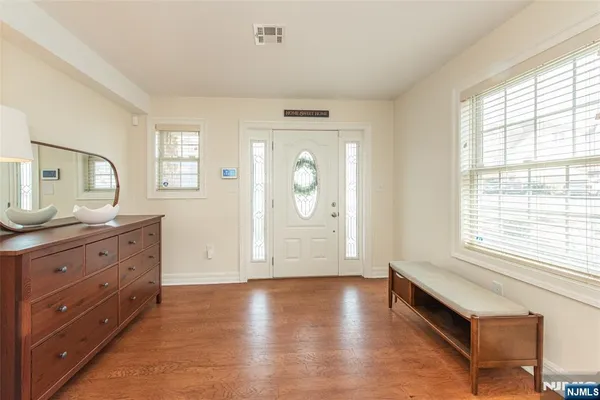 $769,000 | 21 Riverbend Court, New Providence, NJ 07974