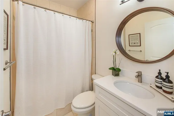 $769,000 | 21 Riverbend Court, New Providence, NJ 07974