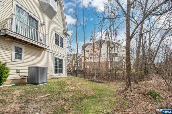 $769,000 | 21 Riverbend Court, New Providence, NJ 07974