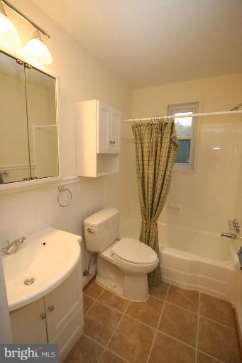 12810 Goodhill Road Silver Spring, MD 20906 - Photo 1 of 29 Interior (General)