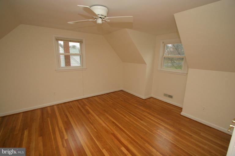 12810 Goodhill Road Silver Spring, MD 20906 - Photo 19 of 29 Interior (General)