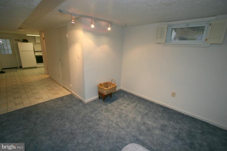12810 Goodhill Road Silver Spring, MD 20906 - Photo 25 of 29 Interior (General)