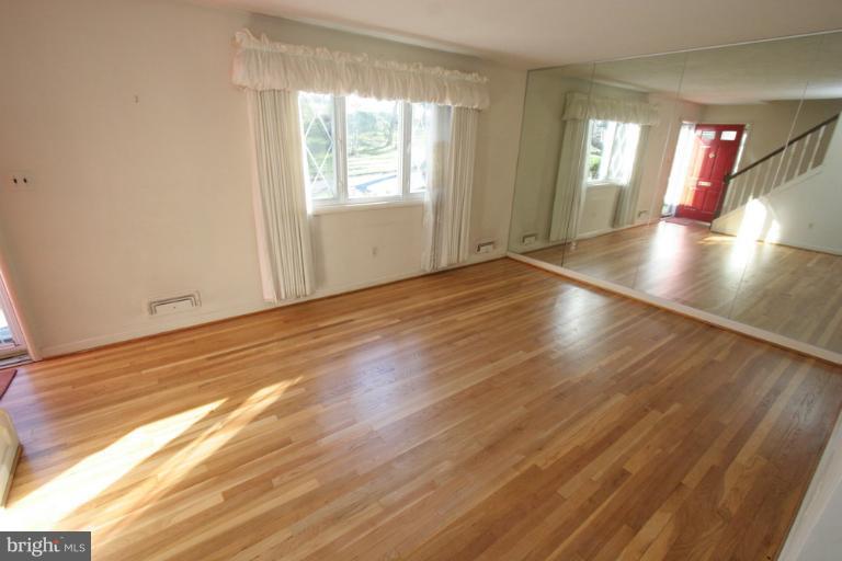 12810 Goodhill Road Silver Spring, MD 20906 - Photo 27 of 29 Interior (General)