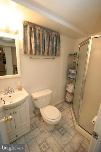 12810 Goodhill Road Silver Spring, MD 20906 - Photo 5 of 29 Interior (General)