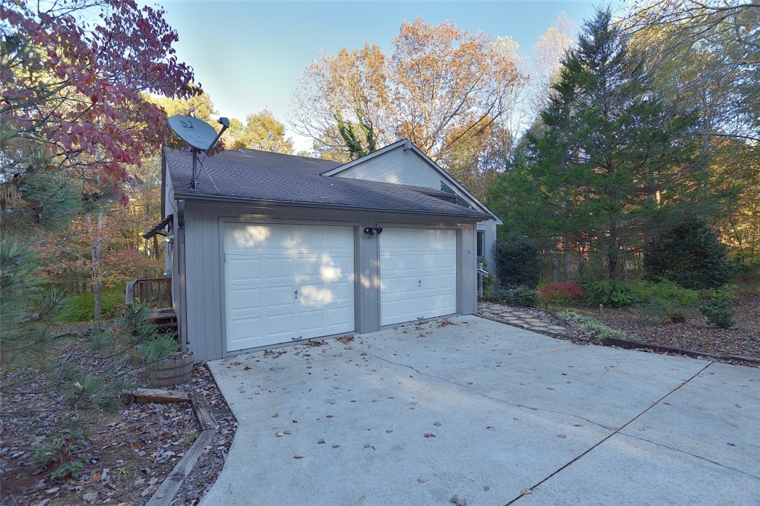 151 Warner Mill Road Walhalla, SC 29691 - Photo 3 of 48 Gallery Image 3