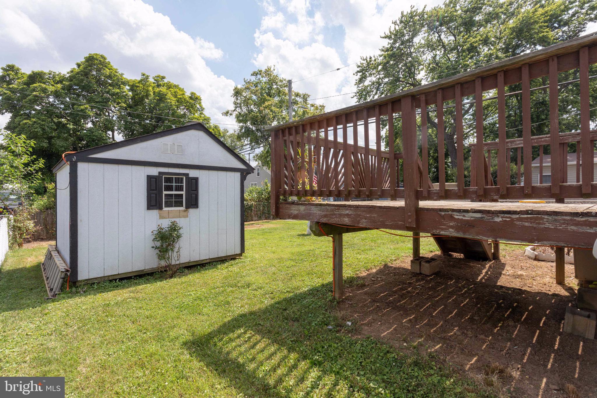 135 Cedar Hill Road Baltimore, MD 21225 - Photo 46 of 48 Large Shed