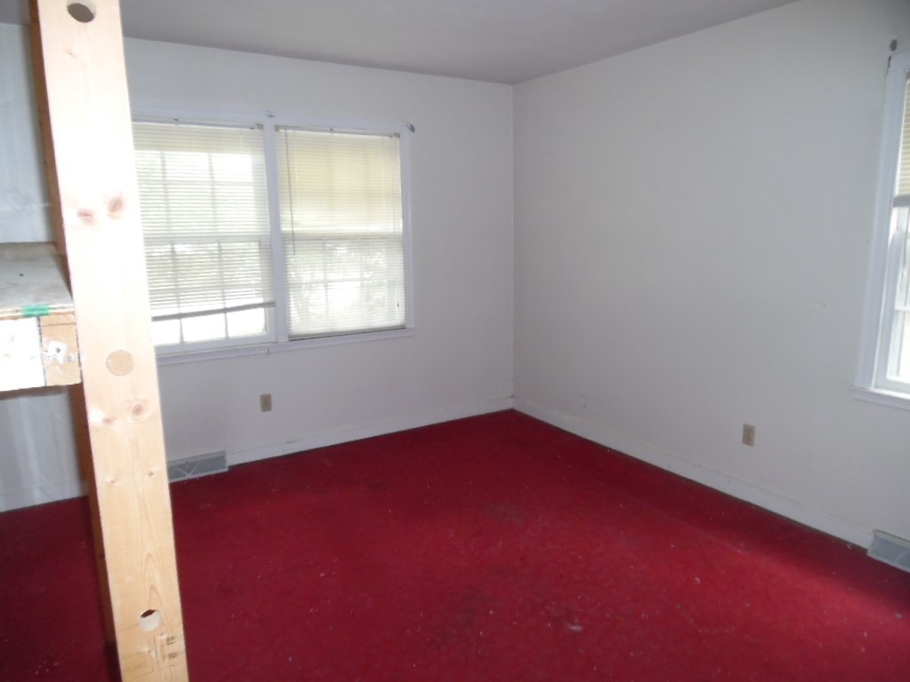 204 Rutledge Court Seneca, SC 29678 - Photo 10 of 12 Gallery Image 10